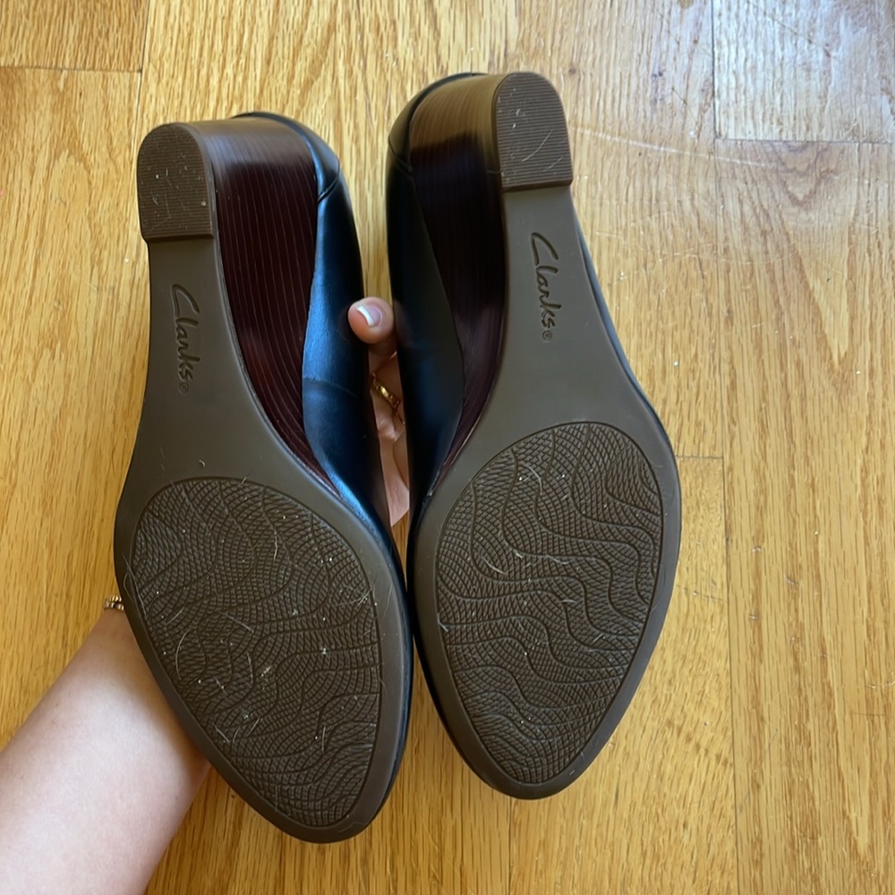 Clark’s Raven Rise Shoes - Picture 4 of 4